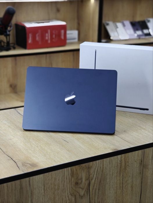 Макбук айр на чипе М2