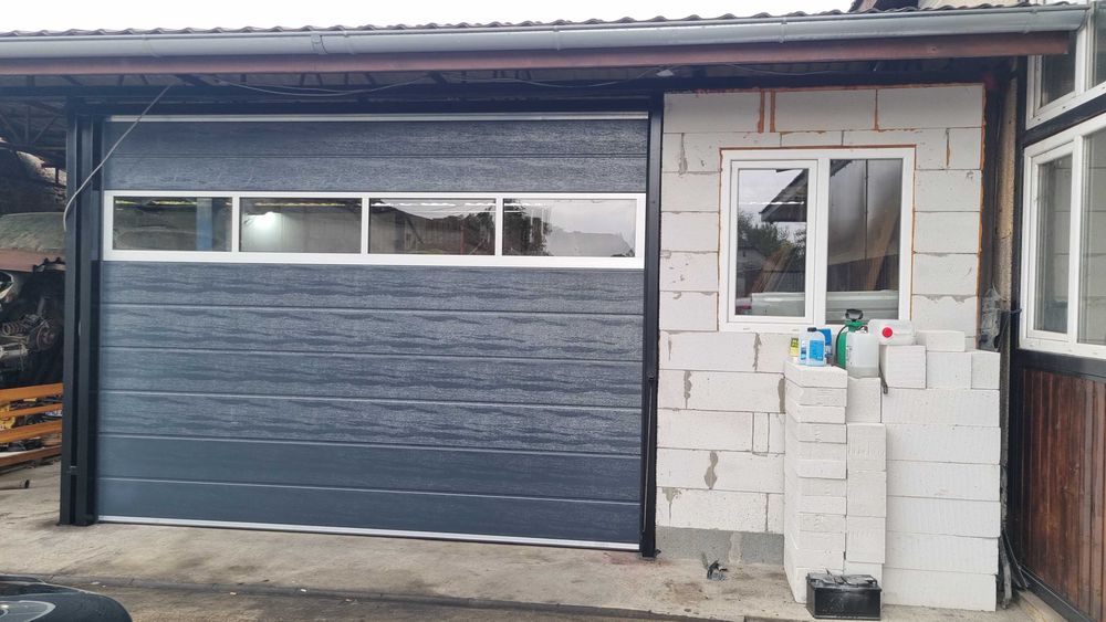 uși de garaj industriale