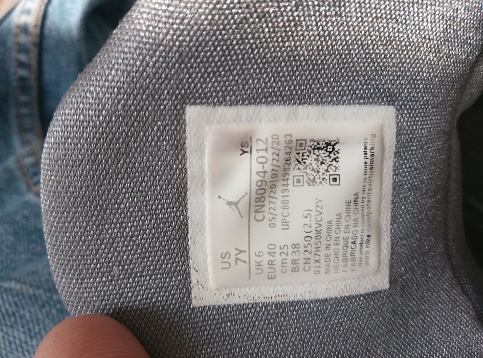 Jordan max aura 2 mărimea 40