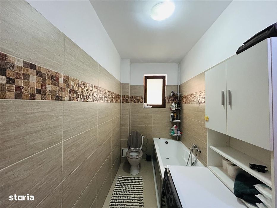 Ap cu 2 camere, balcon, loc de parcare - Selimbar — fotografia 3