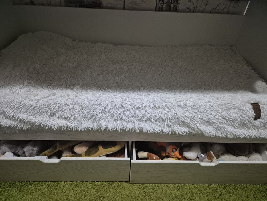 Продам двухярусную кровать