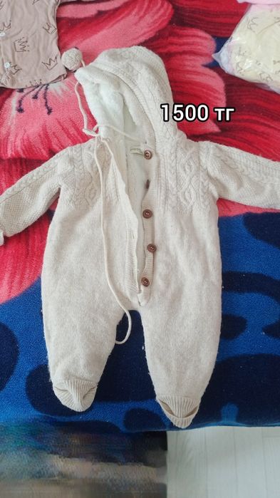 Продам детские веши