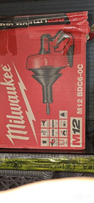 Milwaukee m12 model