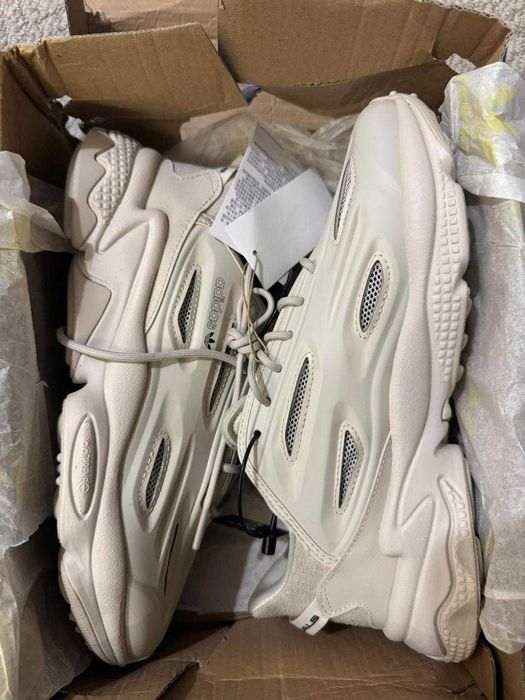 Кроссовки adidas Ozweego Celox размер US6