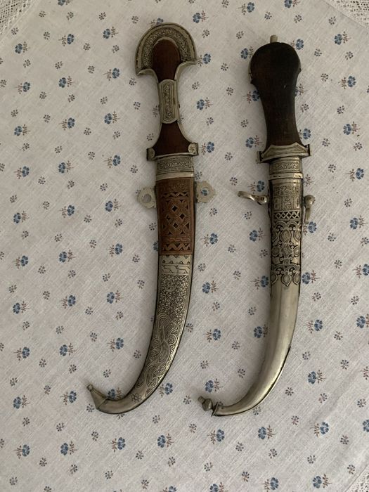 2 бр. марокански ръчна изработка ками кинджали ханджари остриета кукри