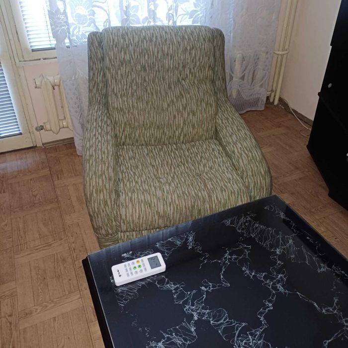 Дава се под наем Четиристаен апартамент в Пловдив, Тракия - 92 кв.м за 750 € - Снимка #8