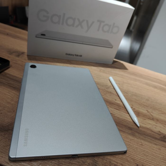 Планшет Samsung TAB A8