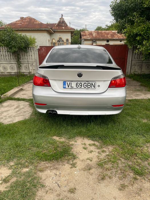 Vand sau schimb bmw e 60 522i