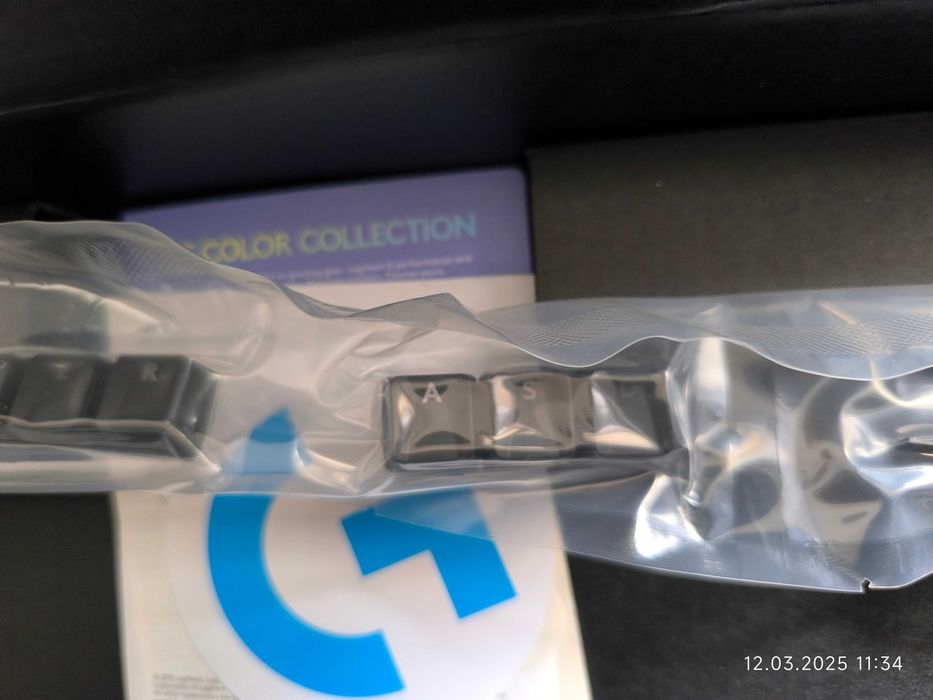 Logitech G513 GX RED Linear + подложка + комплект оригинални суичове