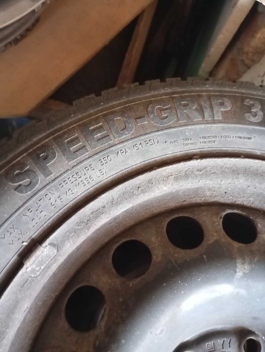 Стоманени джанти Опел 5х110 със зимни гуми и тасове