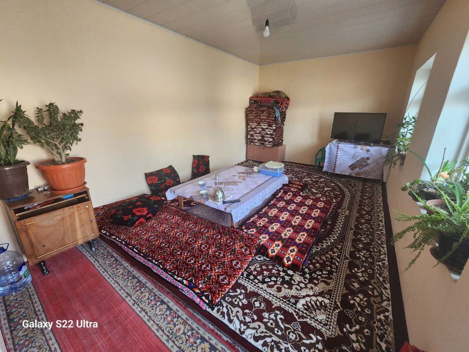 Uchastka sotiladi srochna