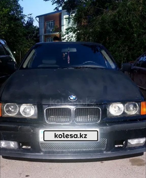 Продам машину bmw e36