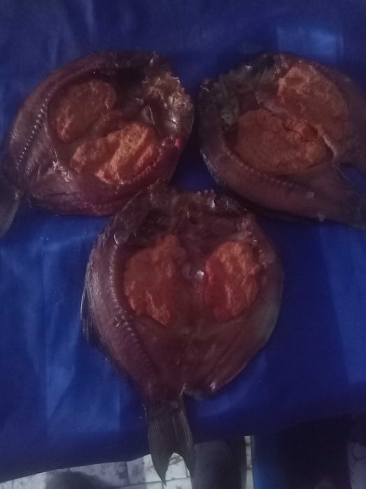 Рыба карась вяленый и копчёный