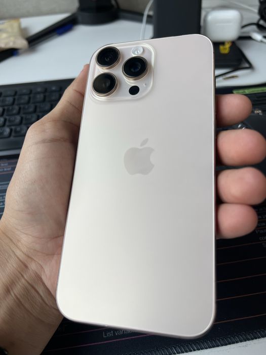 Apple iPhone 16 Pro Max 1TB 88% Desert Titanium