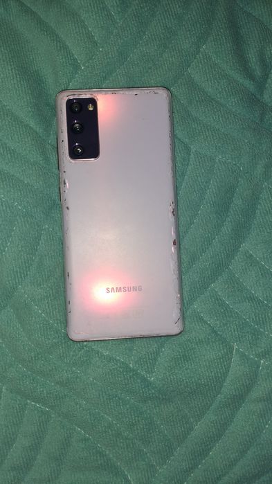 Samsung S20FE 128/8