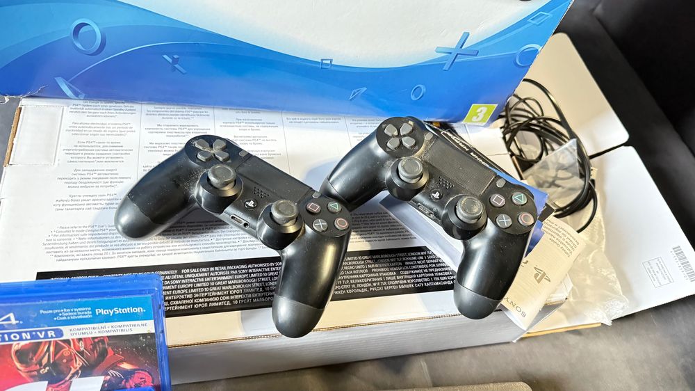 Плейстейшън 4 PS4