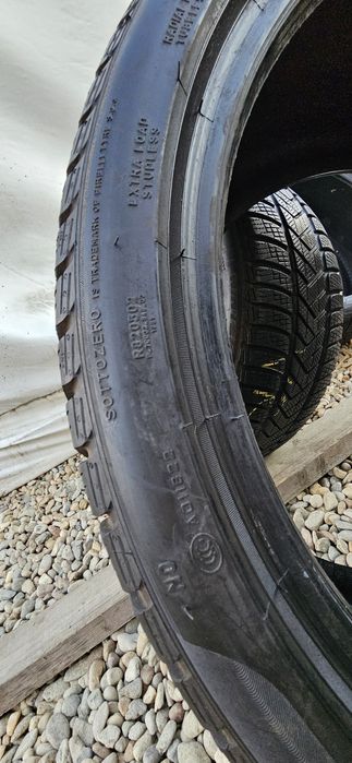 Anvelope Pirelli Sottozero3 Winter N0 315/30 R21 105V