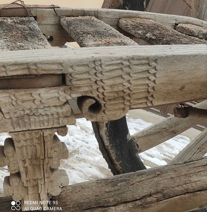 Эски (100 йиллик) арава сотилади. Продаётся старая телега (100 лет)