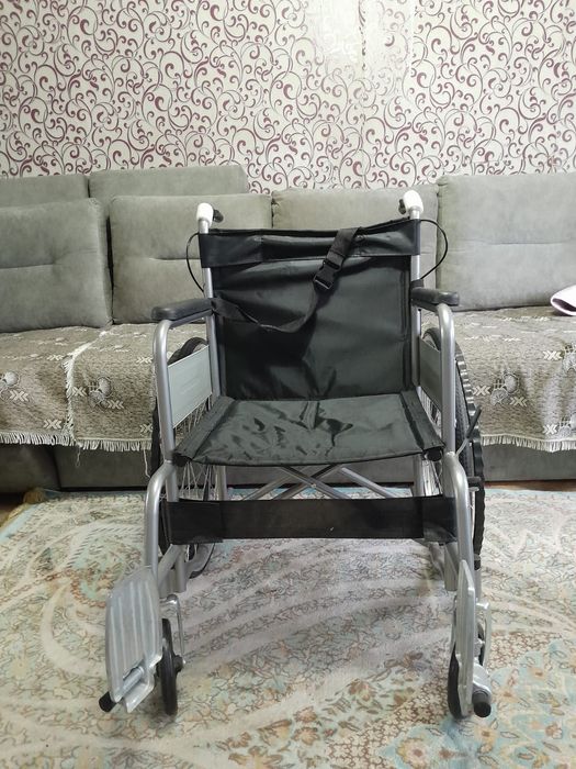 Продаётся коляска инвалидская