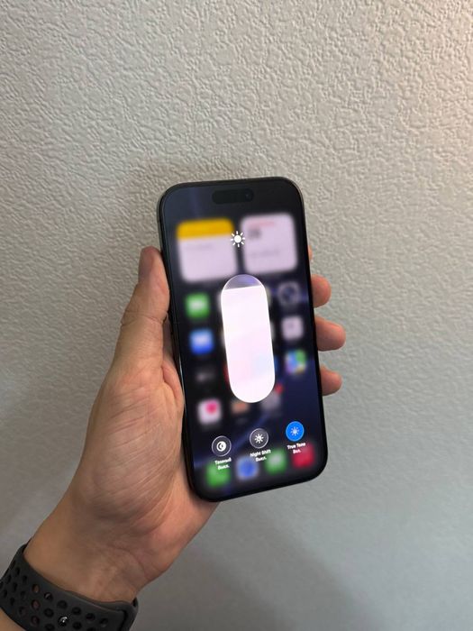 iphone 16 pro в заводском состояний