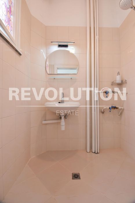 Дава се под наем Двустаен апартамент в София, Център - 64 кв.м за 700 € - Снимка #9