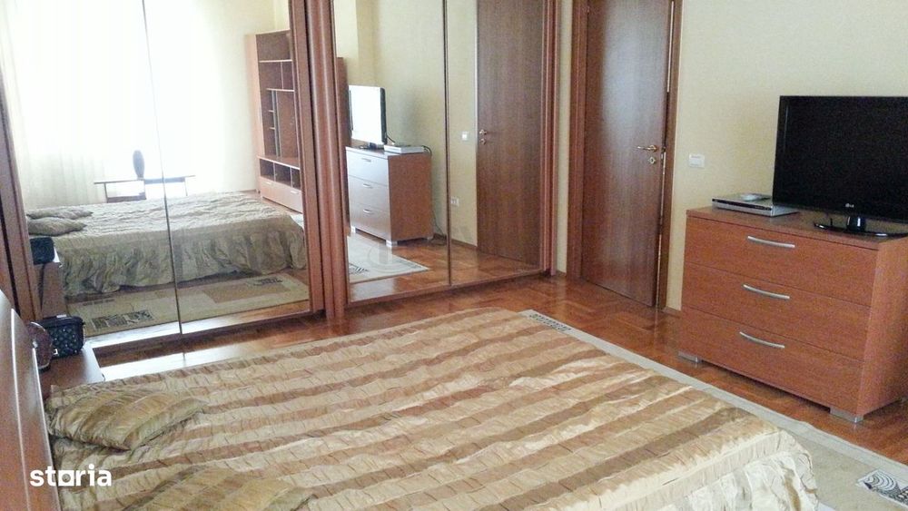 Apartament 3 camere de vanzare Herastrau
