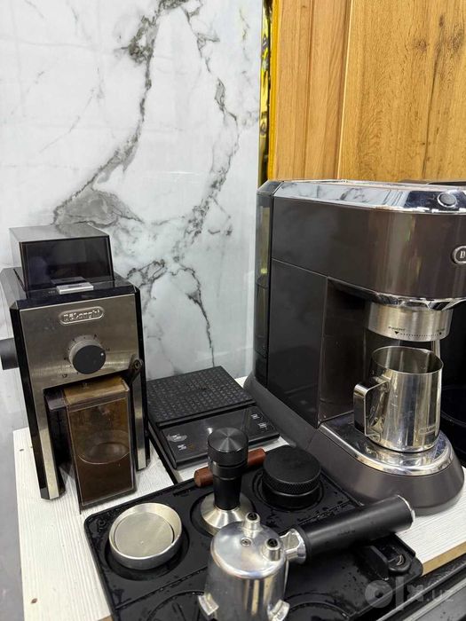 Кофеварка De'Longhi EC885.B Dedica Arte & Кофемолка DeLonghi | СРОЧНО!