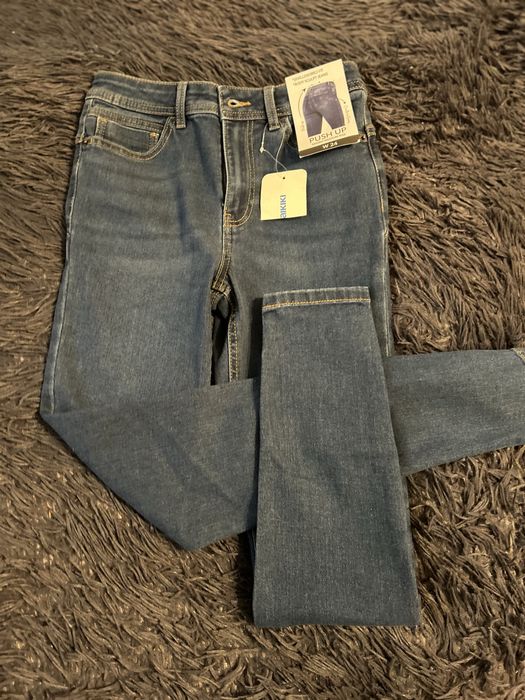 Продам женскую одежду!