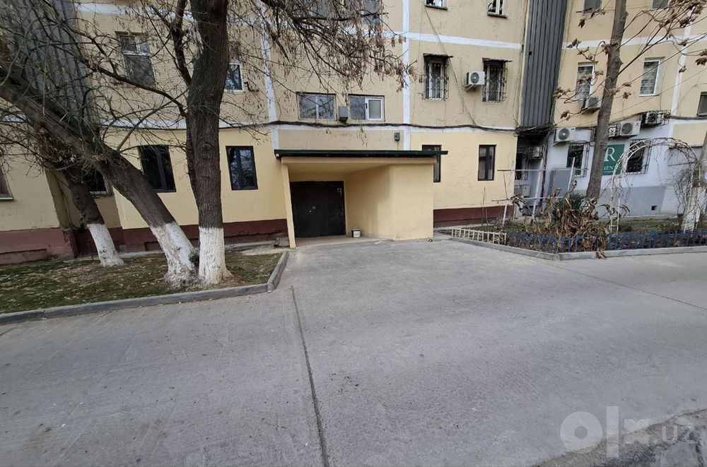 Kvartira sotiladi