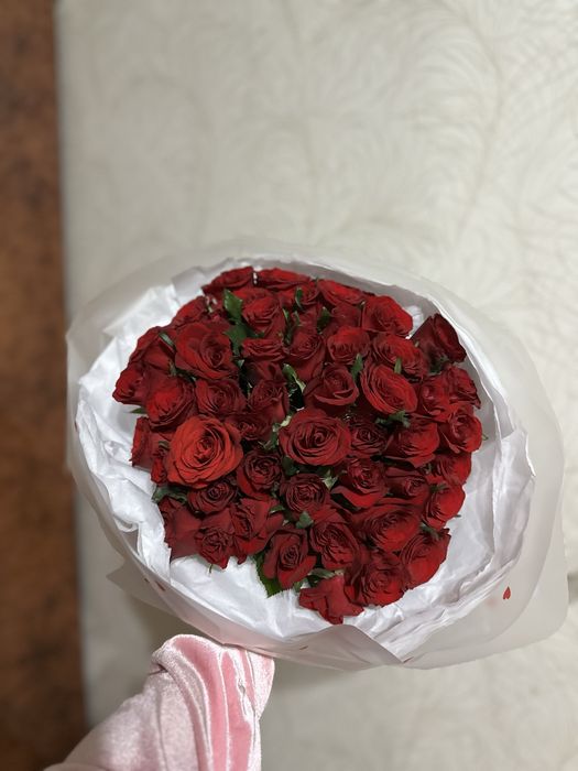 Красные розы 51 штук