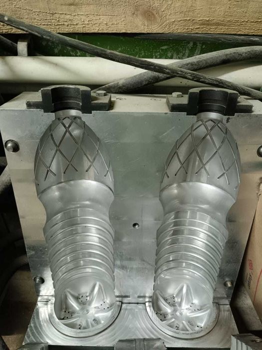 Пресс форма для ПЭТ тары