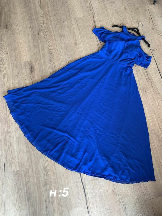 Дамски рокли за всякакви поводи