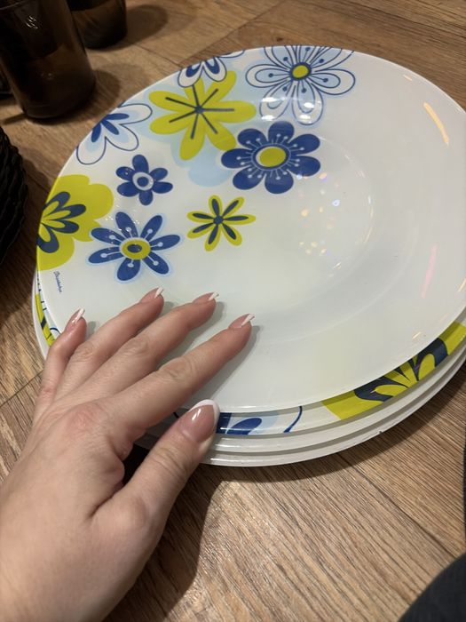 Отдам даром посуду