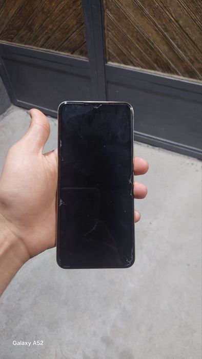 Vivo Y35 va Redmi 9A