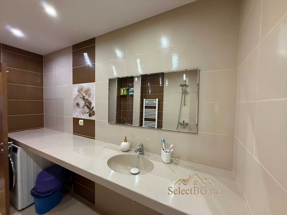 Продава се Многостаен апартамент в Велико Търново, Център - 136 кв.м за 2028 €/кв.м - Снимка #6