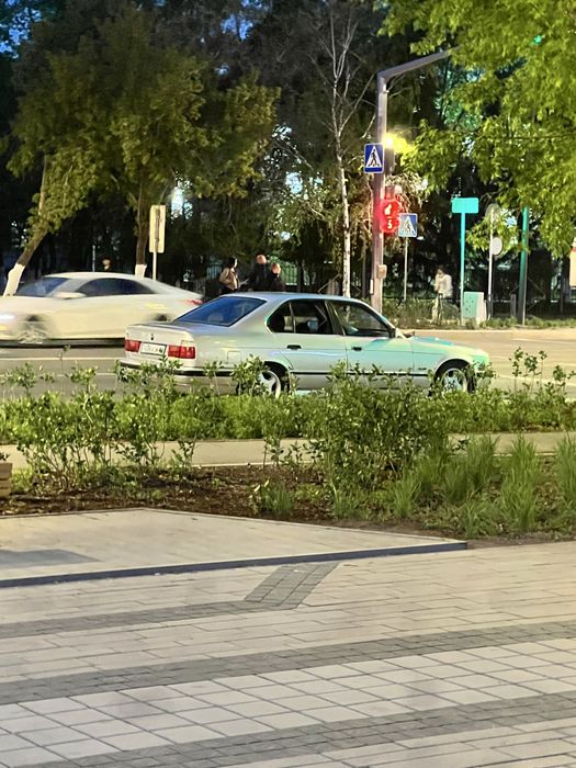 Продам бмв 520i vanos