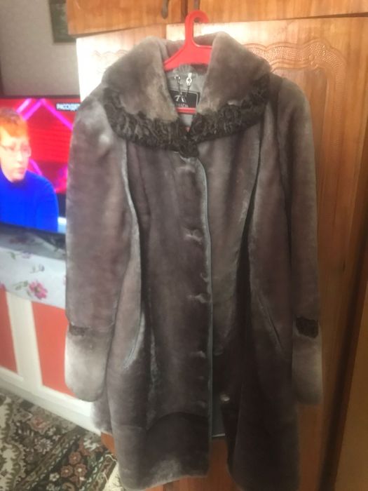 Продам шубу из мутона