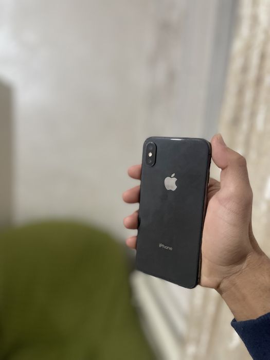 Продается iPhone Xс  идеальном