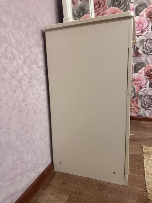 Комод б/у в отличном состоянии