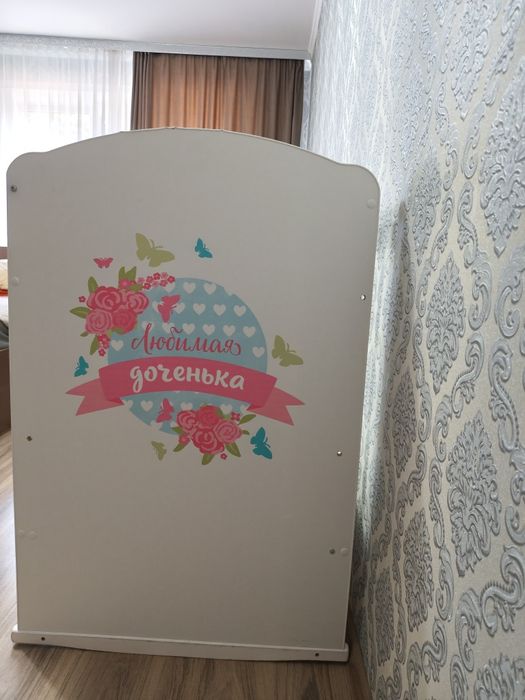 Продам детскую кроватку