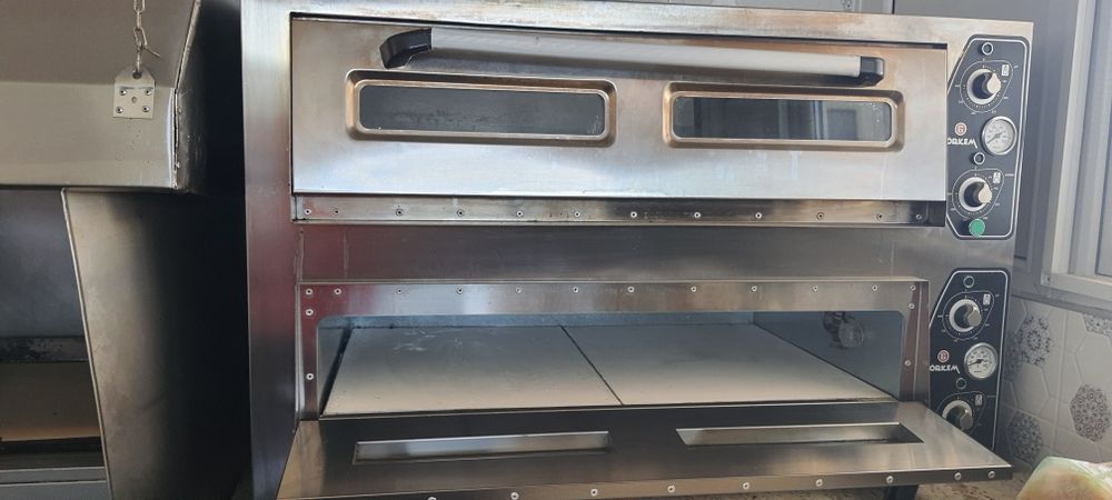 Cuptor electric trifazic