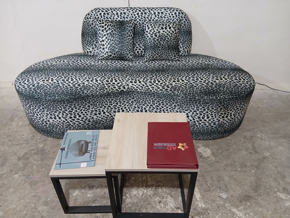 Диван тигровый с закруглённый