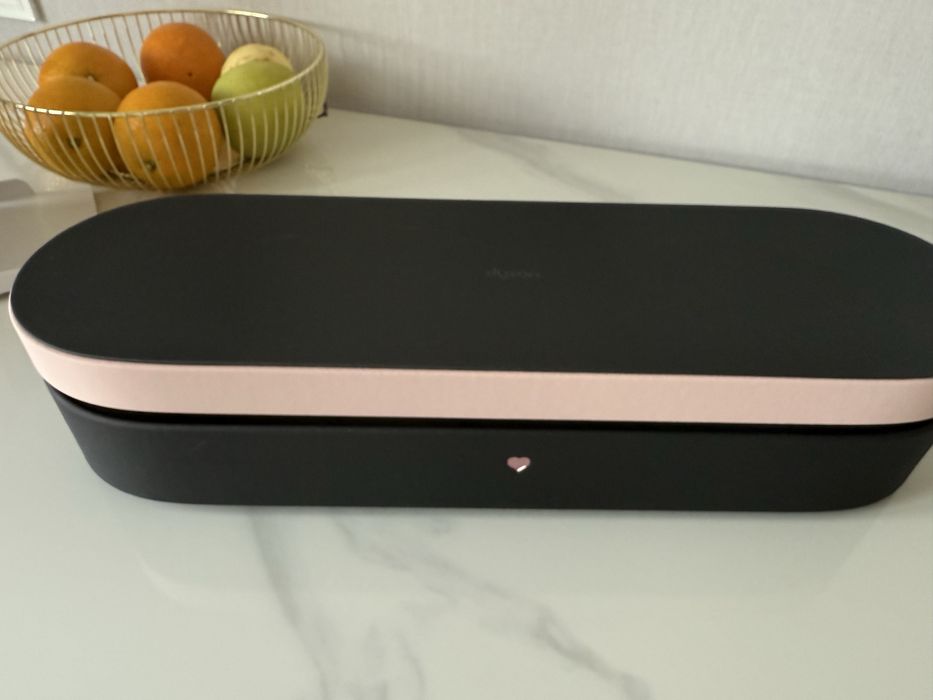 Продам Dyson Airstrait Strawberry LE