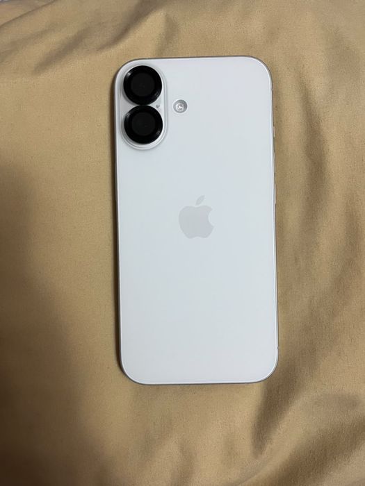 Iphone 16 белый 128гб, 100%