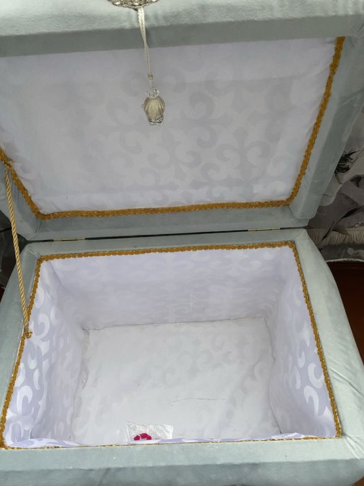 Сундуки для приданного