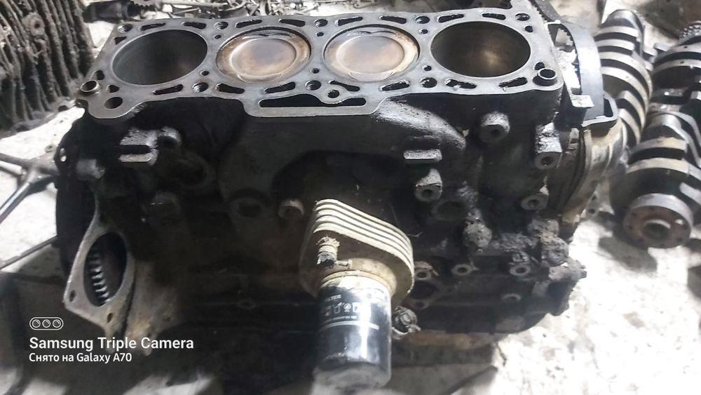 Блок заряжаны на мазду