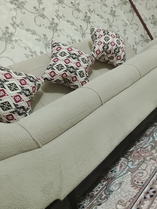 Срочно продается диван в связи с переездом