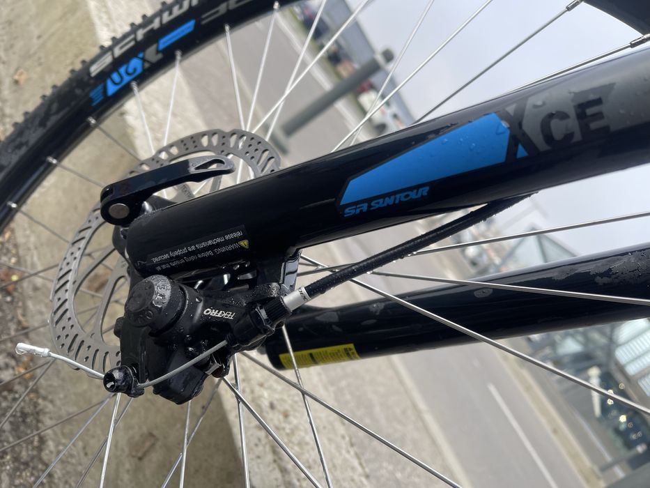 Vand: Bicicleta MTB Cube Aim Pro