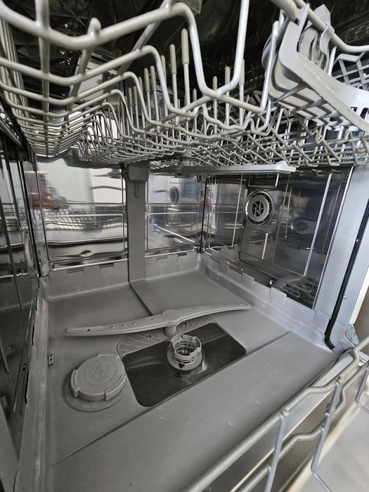 Свободностояща съдомиялна Siemens