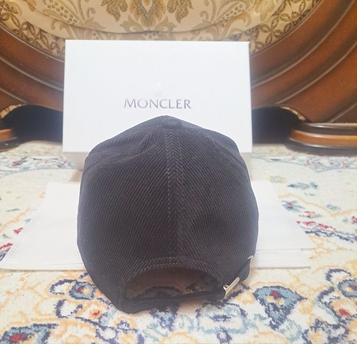Бейсболка Кепка MONCLER, новая
